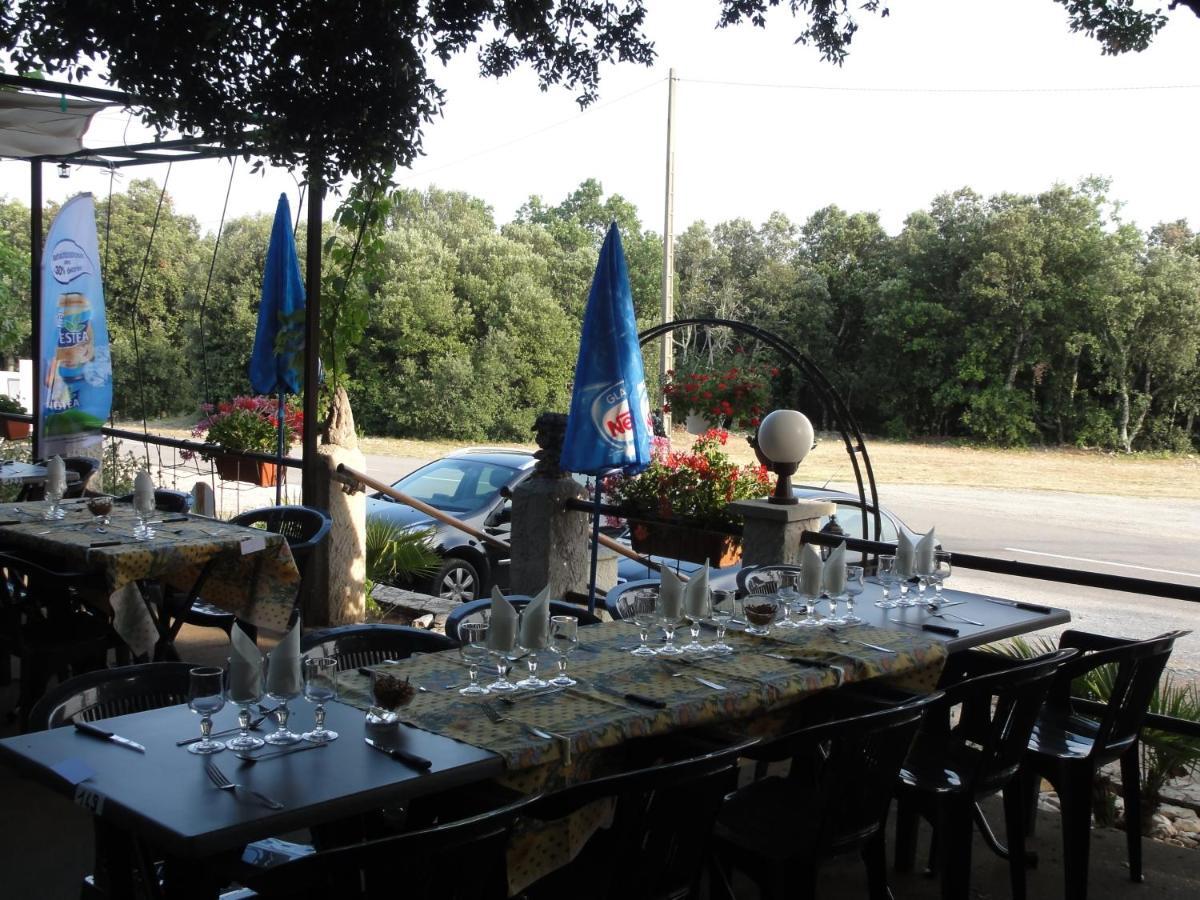 Terrasses De L'Aven Hotel Orgnac-lʼAven Eksteriør billede