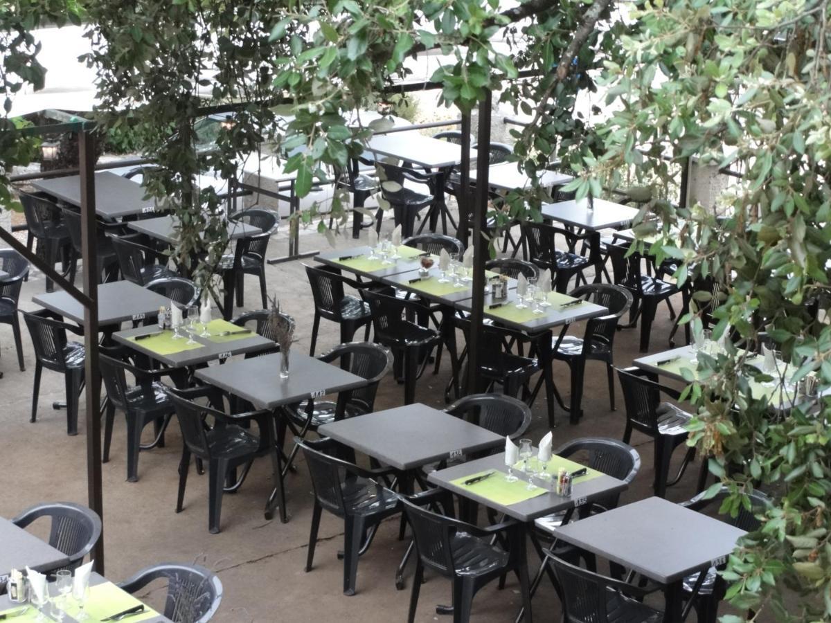 Terrasses De L'Aven Hotel Orgnac-lʼAven Eksteriør billede
